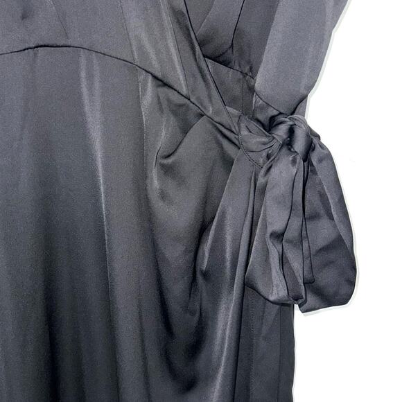 NWT Entro Black Satin Short Sleeve Collared Wrap Midi Dress Size Large - Picture 6 of 13